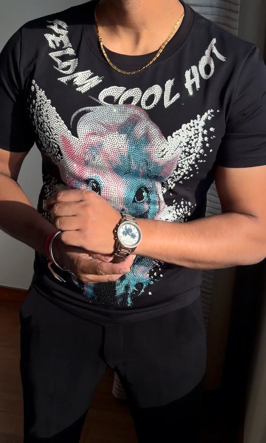 REINDEER LUXURY DIAMOND RHINESTONE TSHIRT - SET OF 12 PCS (M L XL XXL) x Rs.850