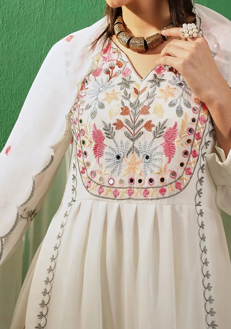 Off White Mirror Thread Embroidered Georgette Kurta Set Pehenawa