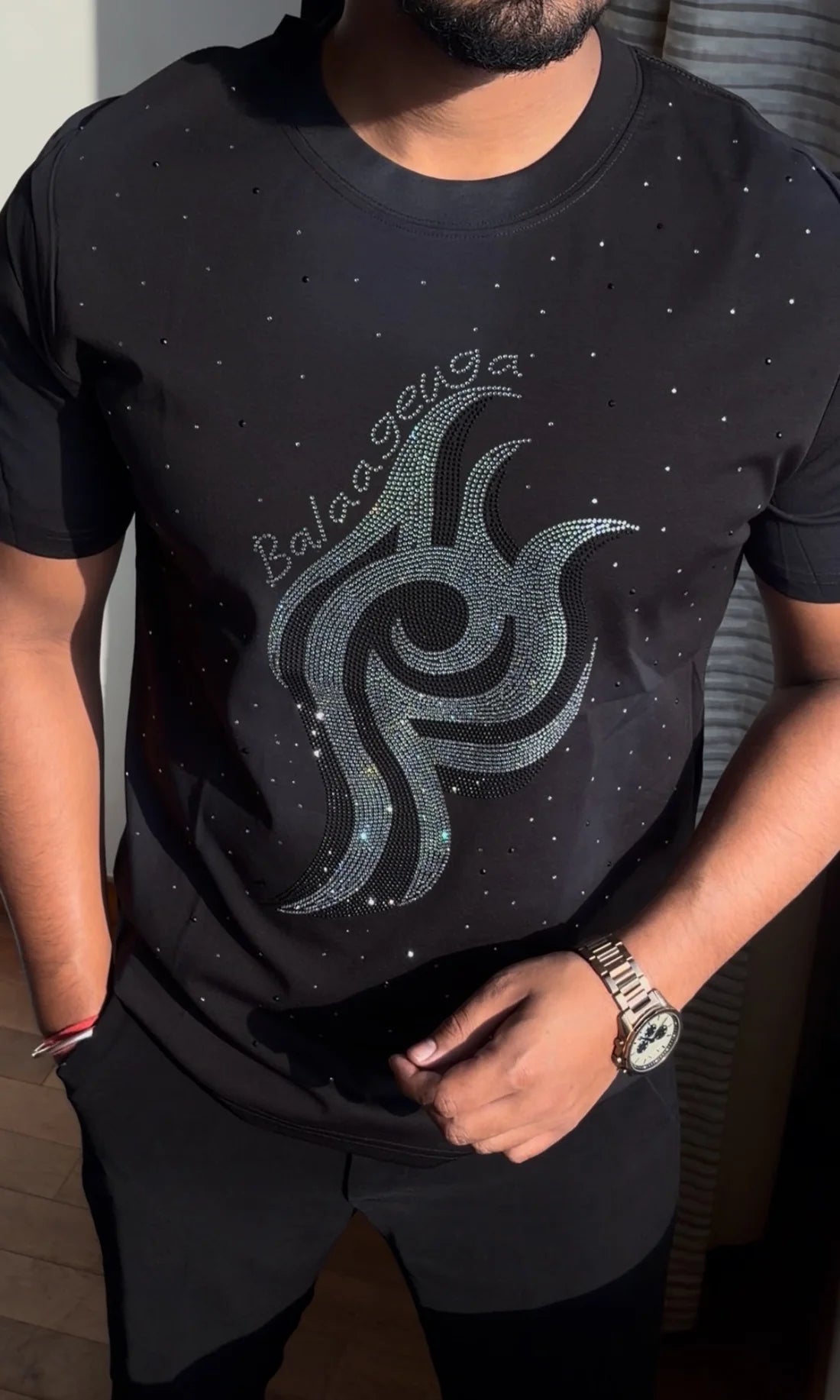 ACID FLAME LUXURY DIAMOND RHINESTONE TSHIRT - SET OF 16 PCS (M L XL XXL) x Rs.850