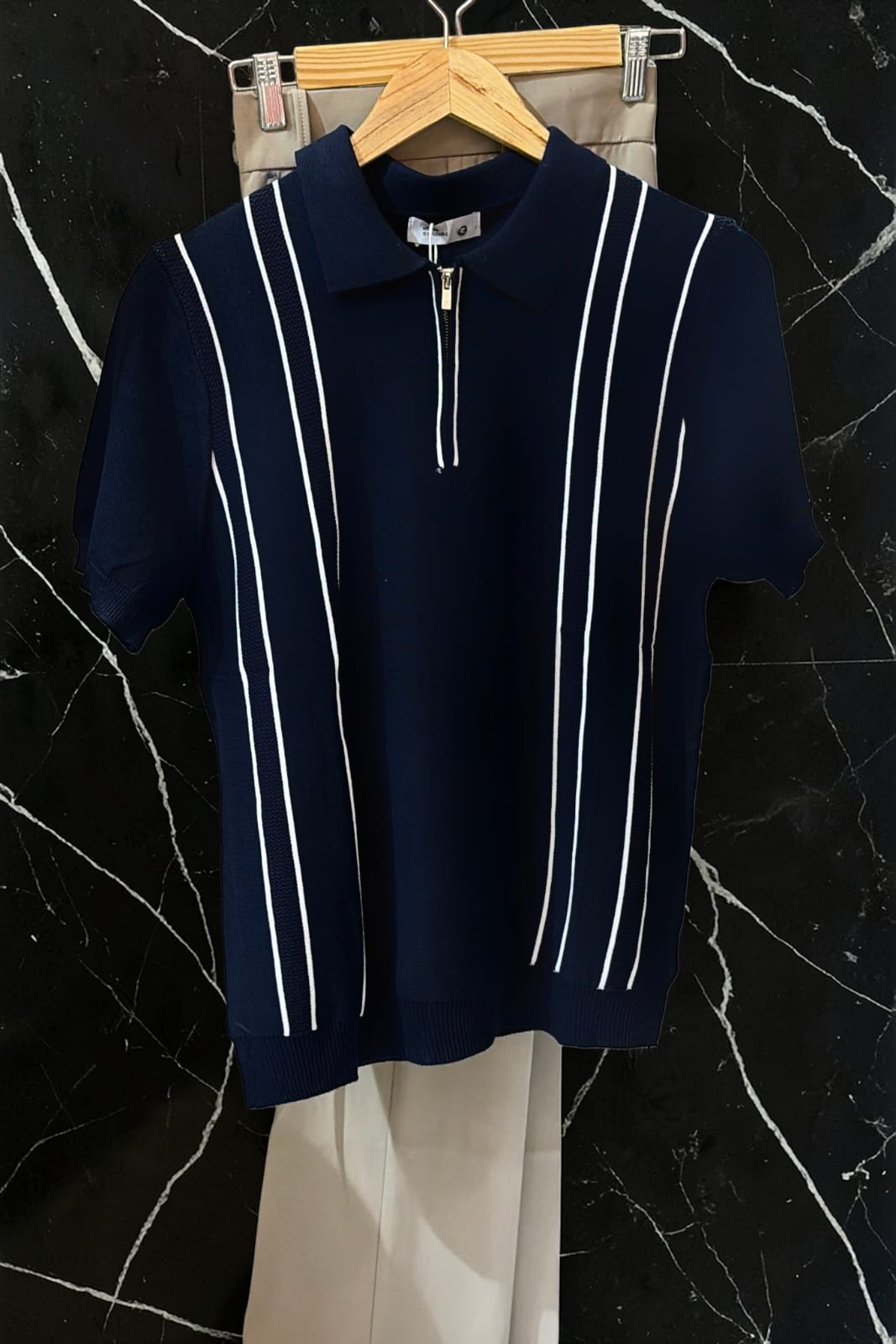 OLD MONEY KNITTING HALF ZIP - SET OF 12 PCS (M L XL XXL) x Rs.850