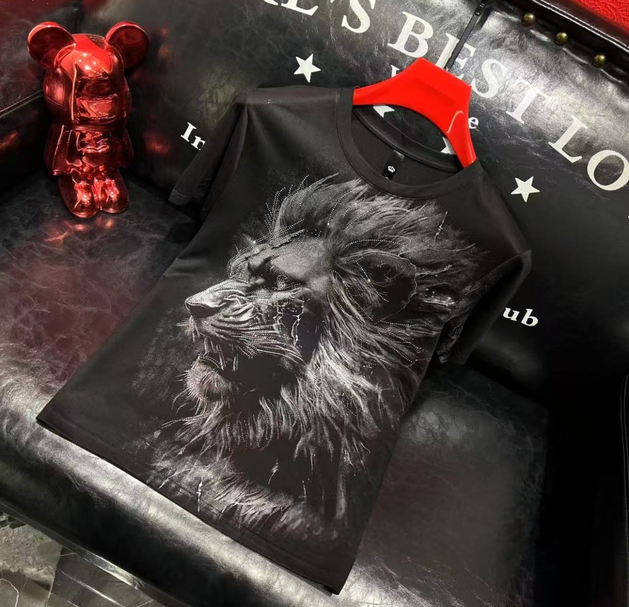 LION ROARING CHINA IMPORTED TSHIRT - SET OF 8 PCS (M L XL XXL) x Rs. 595