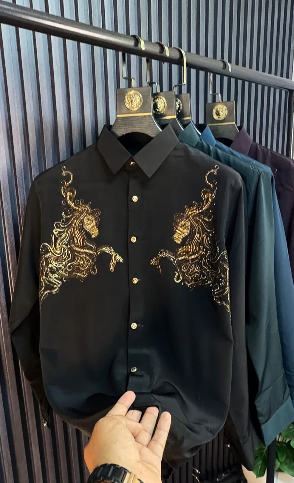 ALPHA HORSE DIAMOND SHIRT - SET OF 16 PCS ( M L XL XXL )  x Rs. 795