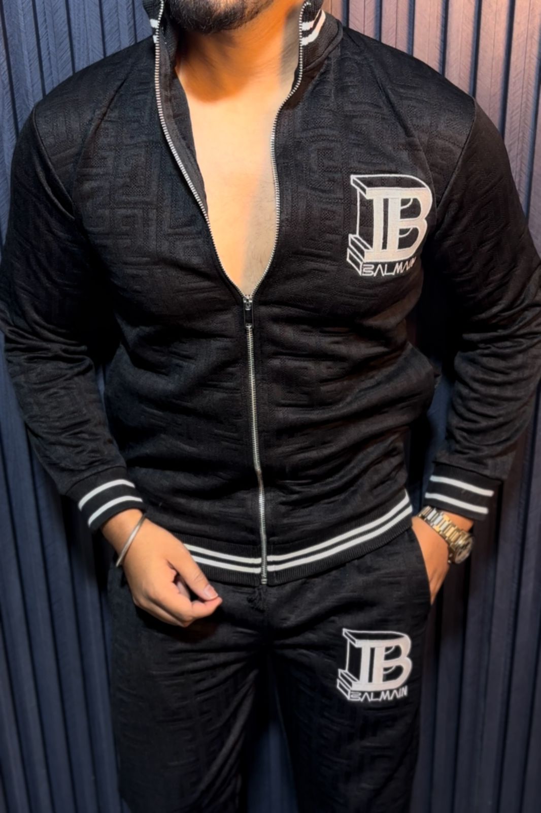 BALMAIN GAMER JACQUARD TRACKSUIT - SET OF 4 PCS (M L XL XXL ) x Rs.1295