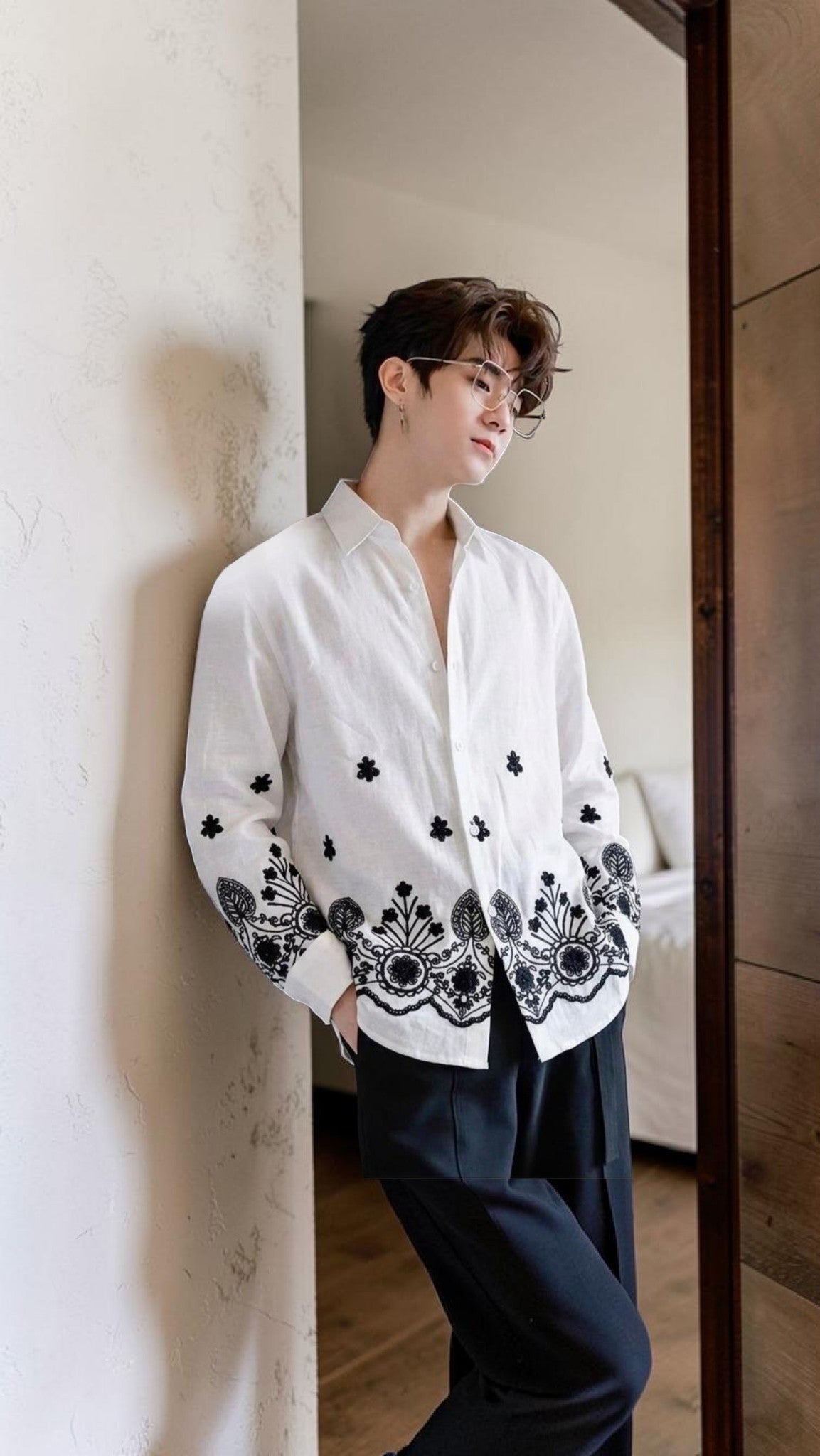 LINEN EMBROIDERED SHIRT
