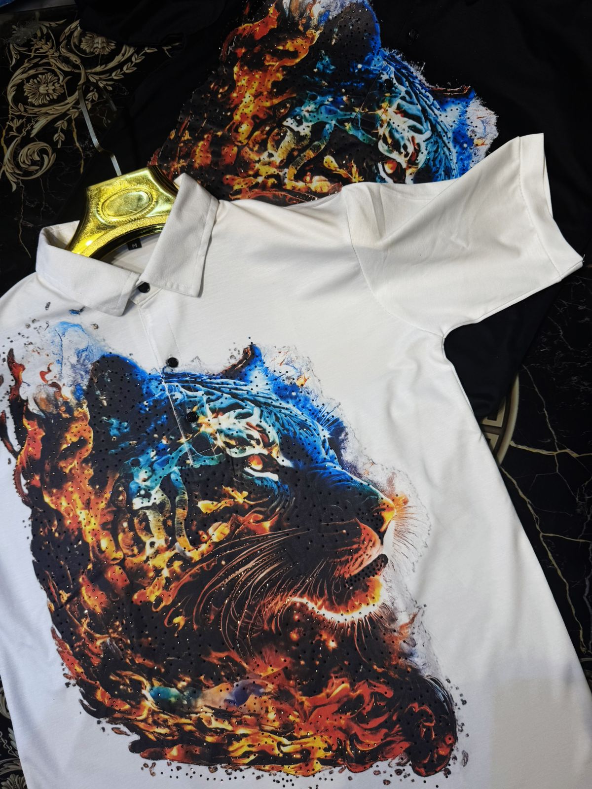 KING TSHIRT - SET OF 8 PCS (M L XL XXL) x Rs. 495