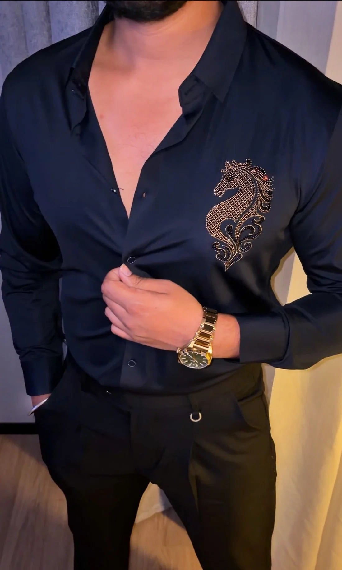 REINDEER LUXE STITCHLESS JACQUARD SHIRT - SET OF 20 PCS ( M L XL XXL )  x Rs. 1195