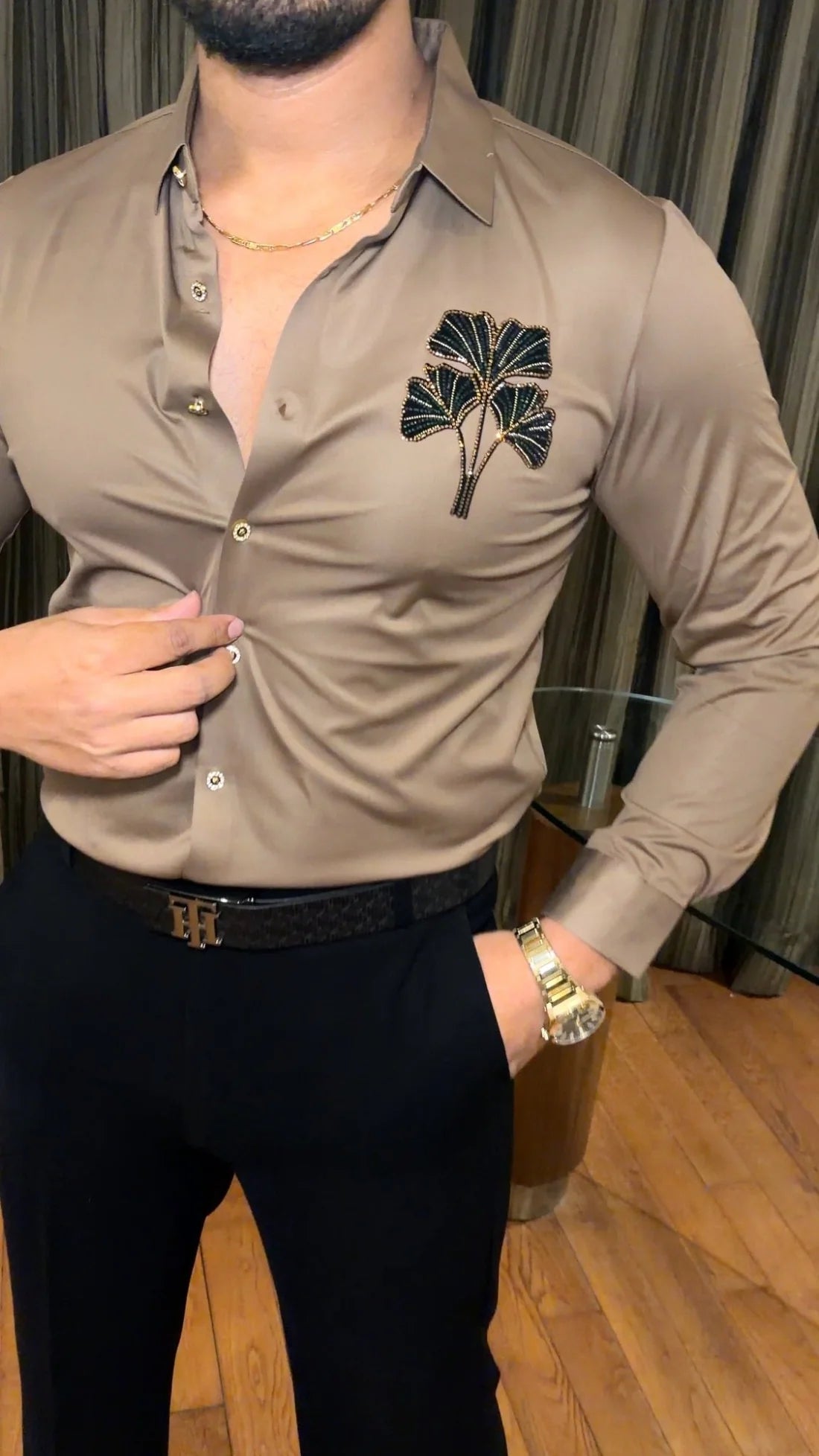 VENICE PETAL STITCHLESS IMPORTED SHIRT - SET OF 24 PCS ( M L XL XXL )  x Rs. 1150